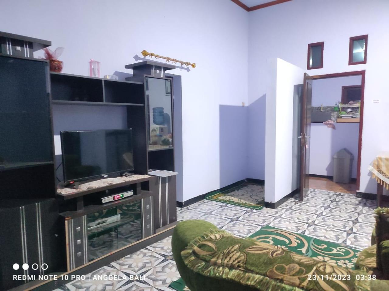 Elen Homestay By Abm Бромо Екстериор снимка